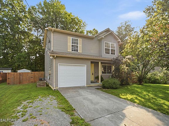 4th image of 7208 Ashford Glen Dr