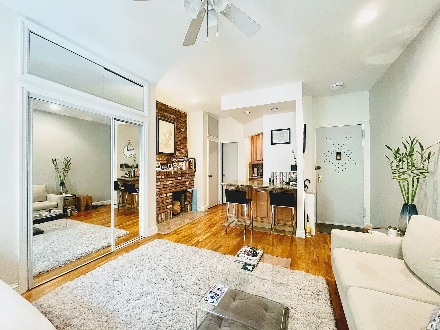 120 West 78th Street — Photo 2