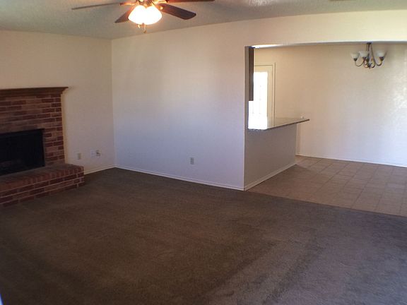 3rd image of 112 Myers Dr APT A
