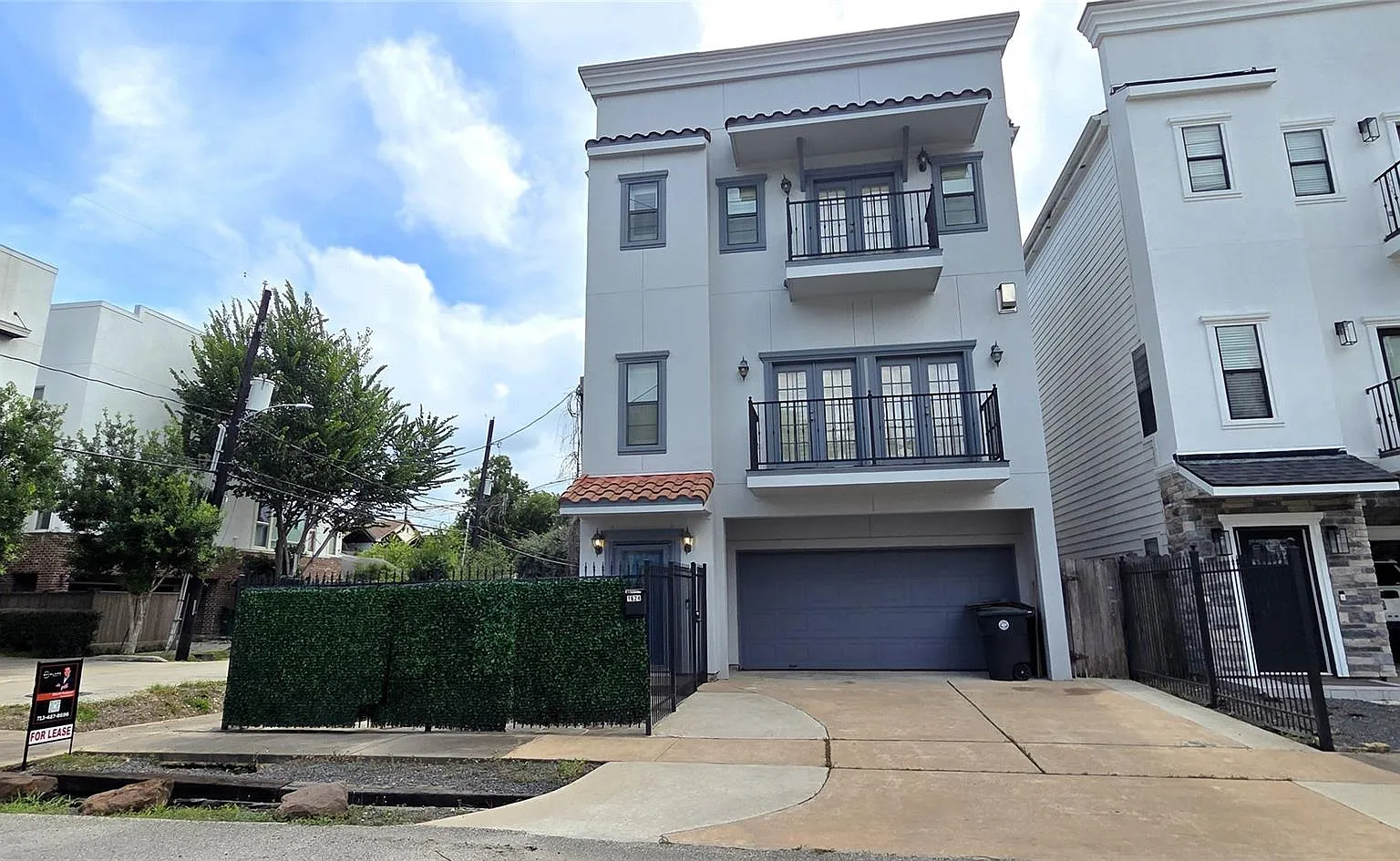 3 bed, 3.5 bath, 2178 sqft, $3,495 — Photo 2