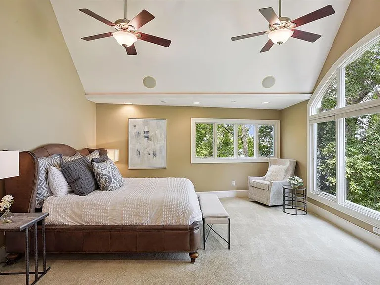 3229 Casco Cir — Photo 12