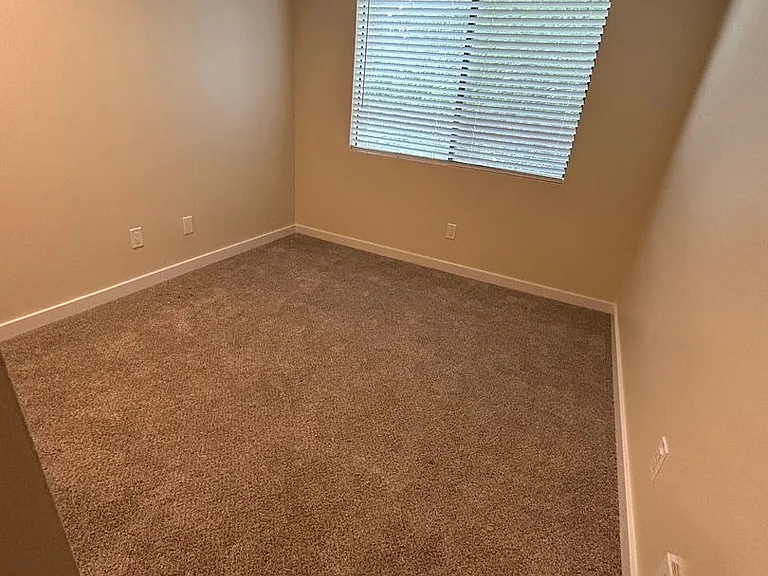 Twin Cedars Apartments — Photo 15
