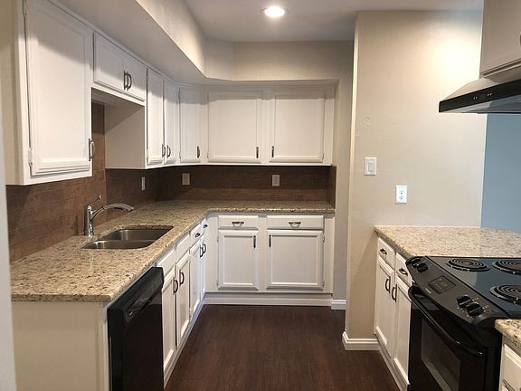 2nd image of 1504 Whittenburg Dr