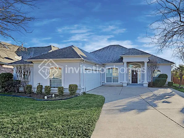 512 Hidden Meadow Ct, Desoto, TX 75115