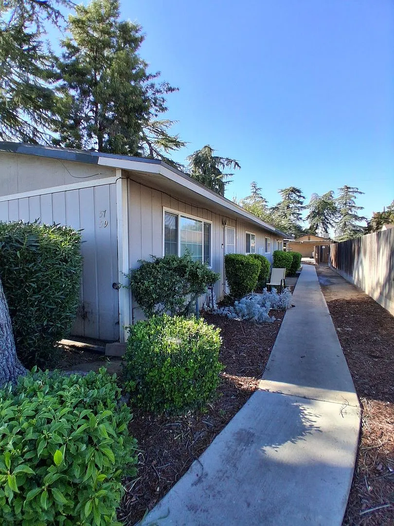 57-83 W. San Jose — Photo 1