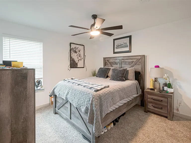17 Desert Spring Ln — Photo 16