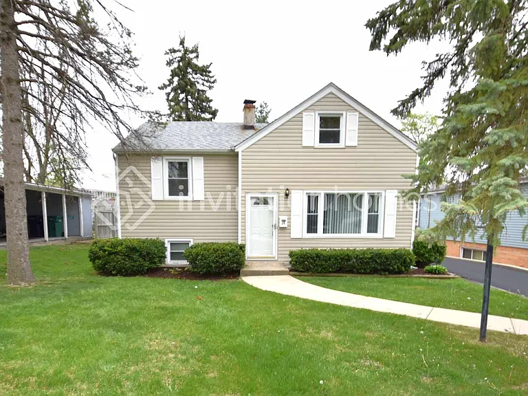 29 W Graham Ave — Photo 1