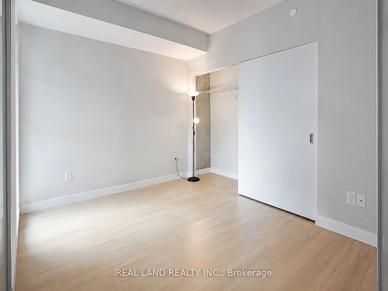 246 Logan Ave #303 — Photo 10