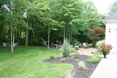 3rd image of 445 Duneden Dr