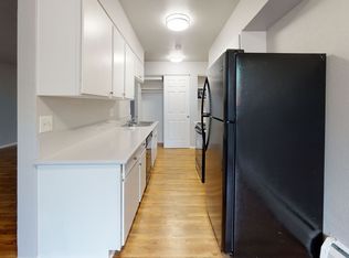 Newark, Aurora, CO 80010