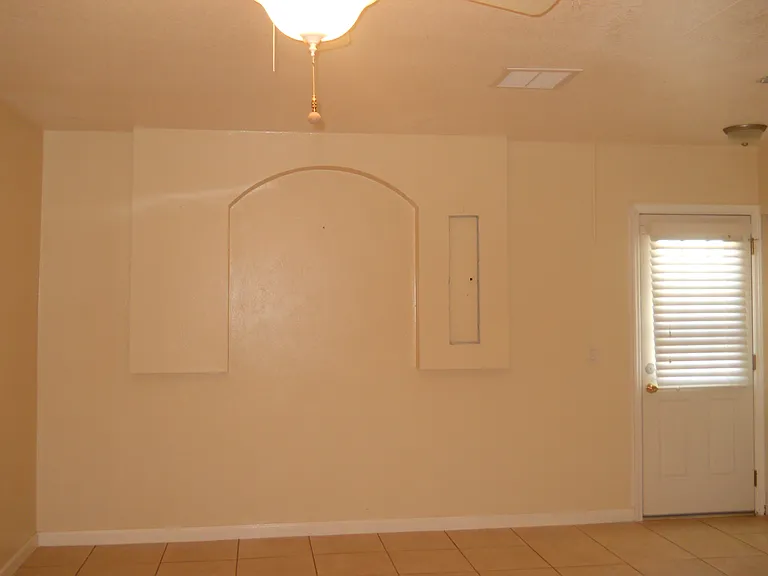 4354 Sunburst Ave — Photo 13