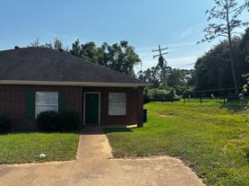 501 Vicki Ln