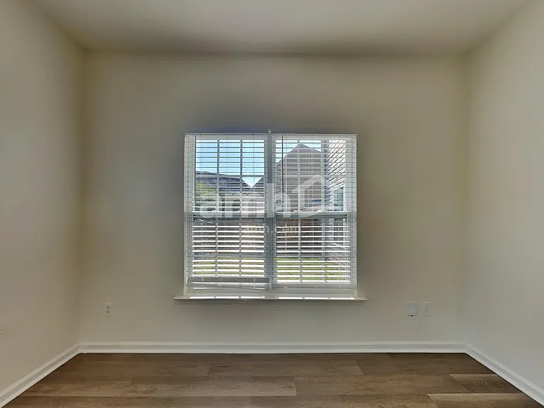 415 Caperton Way — Photo 6