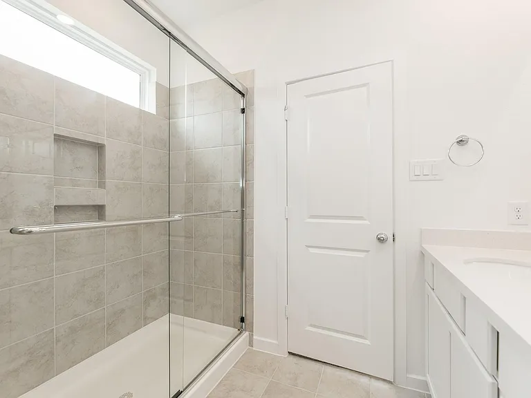 9723 Rialto Heights Dr — Photo 23