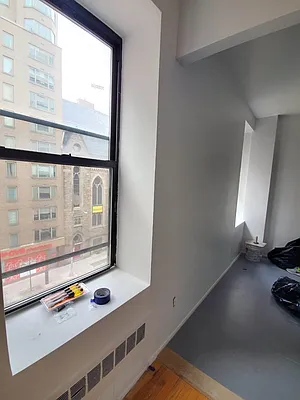 Rented by Bond New York | media 19