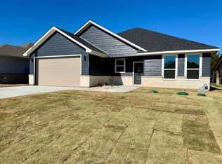 2813 Steepleridge Cir, Granbury, TX 76048