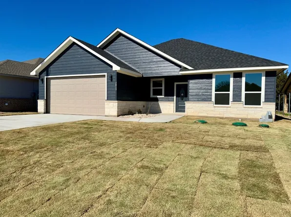 2813 Steepleridge Cir, Granbury, TX 76048