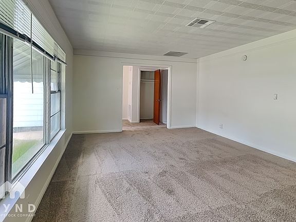 3rd image of 7538 Vista Verde St