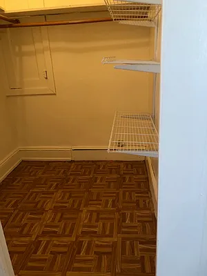 Rented by Alexiou Realty | media 7