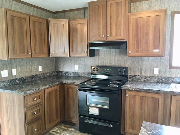 5th image of 10006 Flora Rd