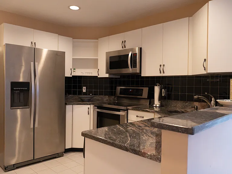 70 Bishops Forest Dr — Photo 4