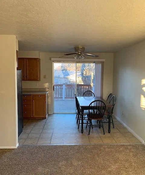 Shared dining room space