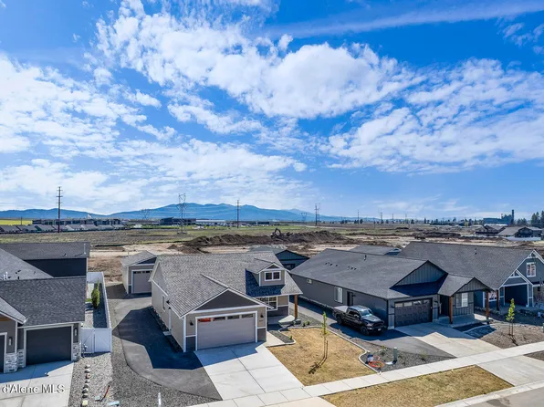 8892 W Swather Ave, Rathdrum, ID 83858