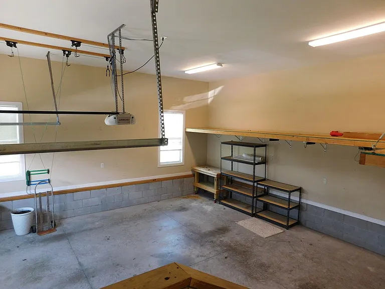 101 Staffordshire Dr — Photo 55