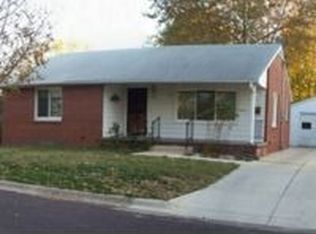 1610 Caroline St, Pekin, IL