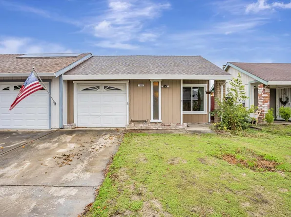 7635 Lakewood Park Dr, Sacramento, CA 95828