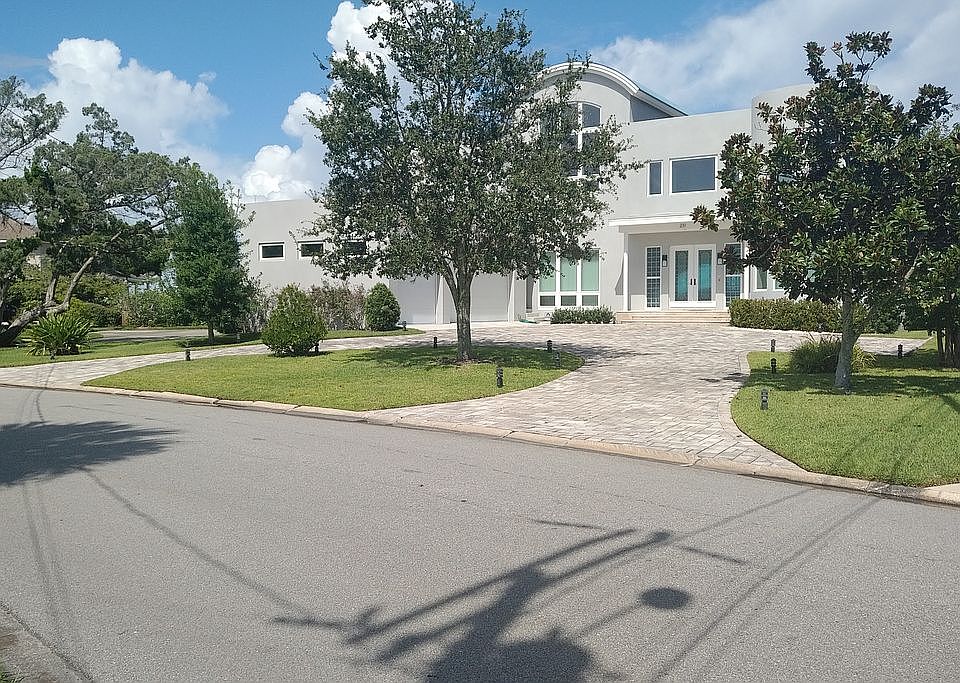 1st image of 231 S Matanzas Blvd