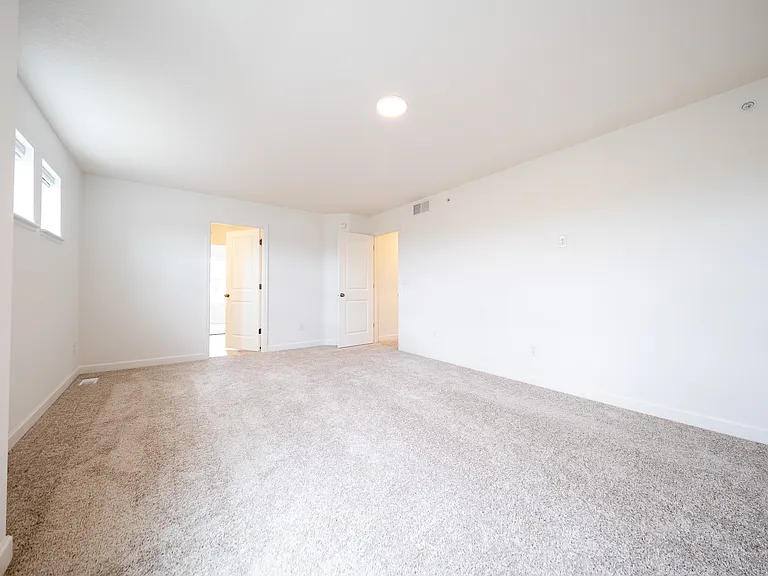15142 Archdale Ln — Photo 14