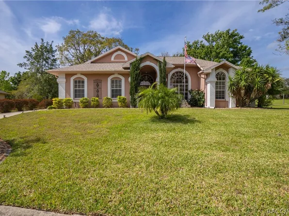 5260 W Mountainview Cir, Lecanto, FL 34461