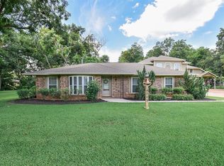 4005 Skinner Ln, Richmond, TX 77406