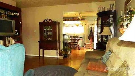 4th image of 623 Paige Ct