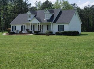 1115 Lexington Carlton Rd, Carlton, GA 30627