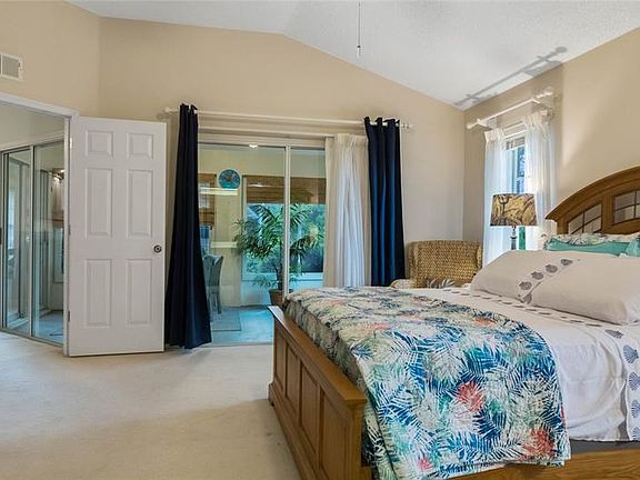 4th image of 21721 King Richards Way