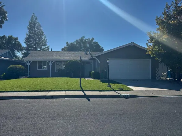124 McKinley Circle, Vacaville, CA 95687