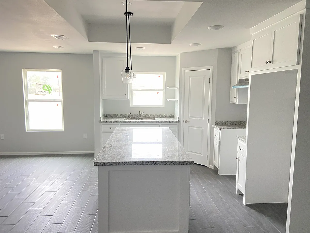 Building Photo - 1405 Glasscock Ave #B