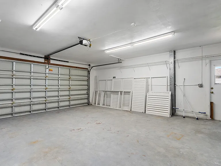 5273 Denver St NE — Photo 20