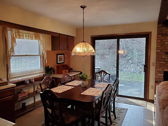 4th image of 3839 Stirrup Dr