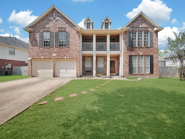 10822 Trail Ridge Dr, Houston, TX 77064