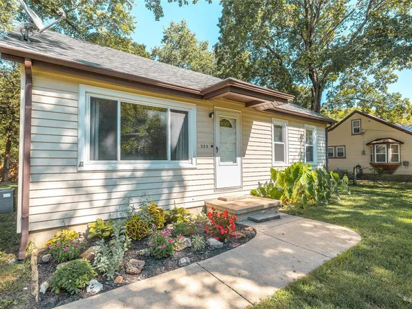 323 Pine St, Steelville, MO 65565