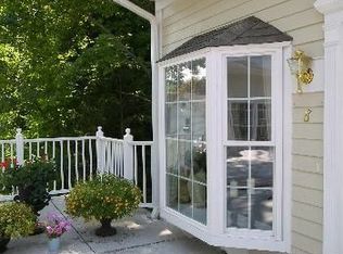 14 Wishing Well Ln, New Milford, CT 06776