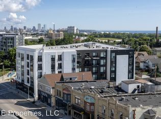 2202 S Kinnickinnic Ave APT 401, Milwaukee, WI 53207