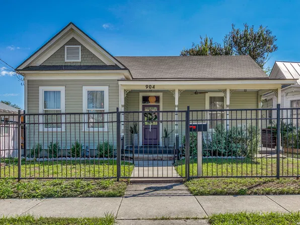 904 N PINE ST, San Antonio, TX 78202