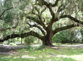 1330 State Park Rd, Chipley, FL 32428