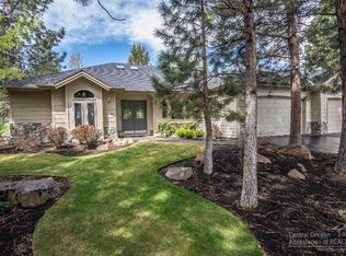 3275 NW Massey Dr, Bend, OR 97703