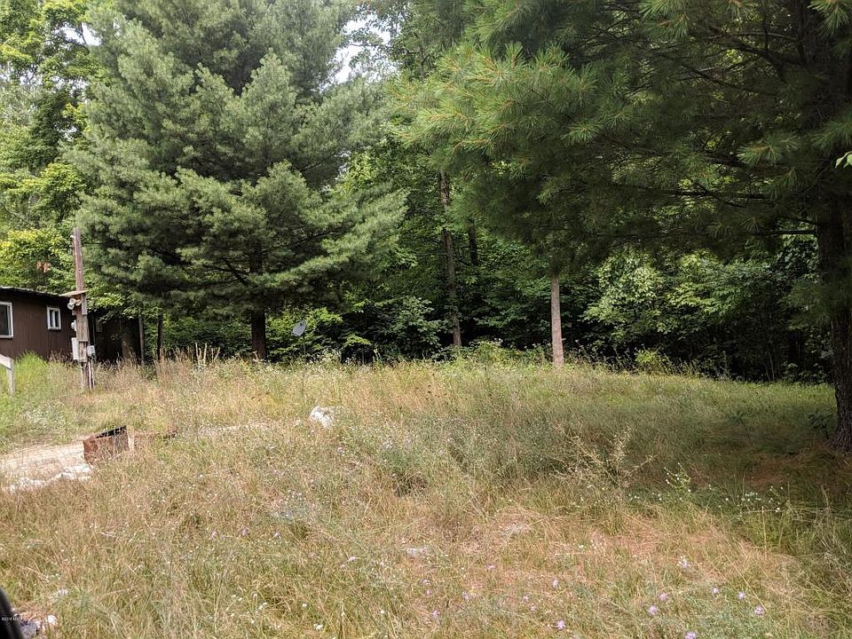 2nd image of 9247 170th Ave