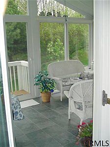 3rd image of 13 Heather Dr